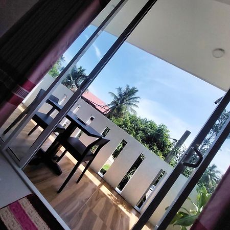 Chen Villa - Near Airport Negombo Luaran gambar