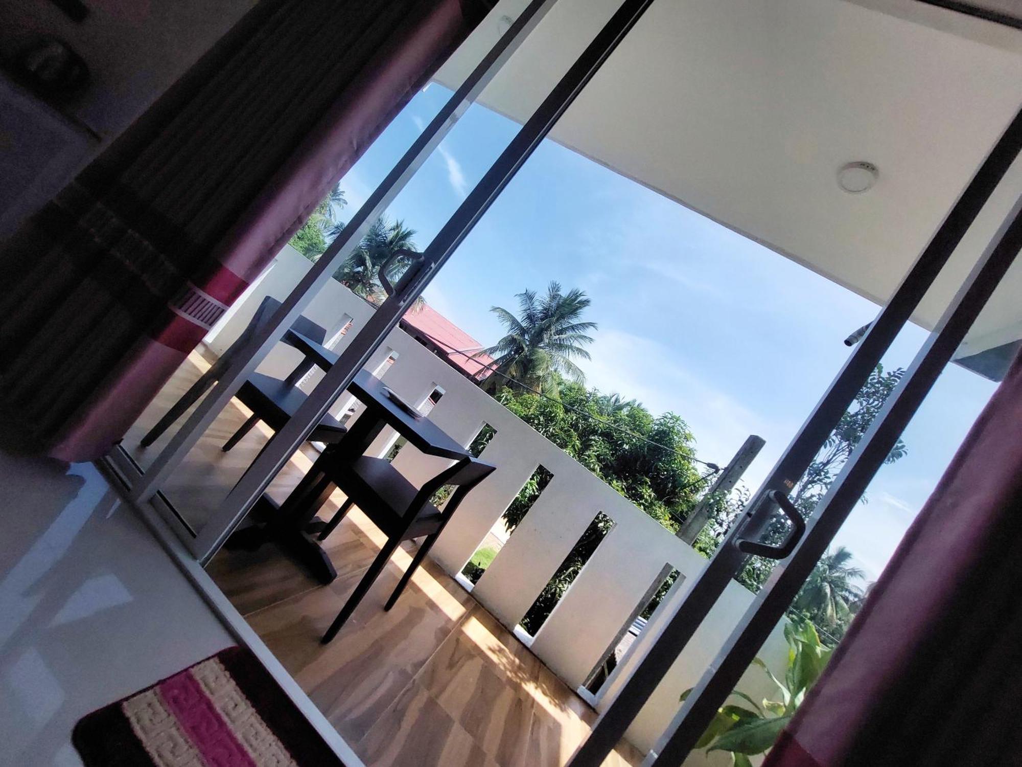 Chen Villa - Near Airport Negombo Luaran gambar