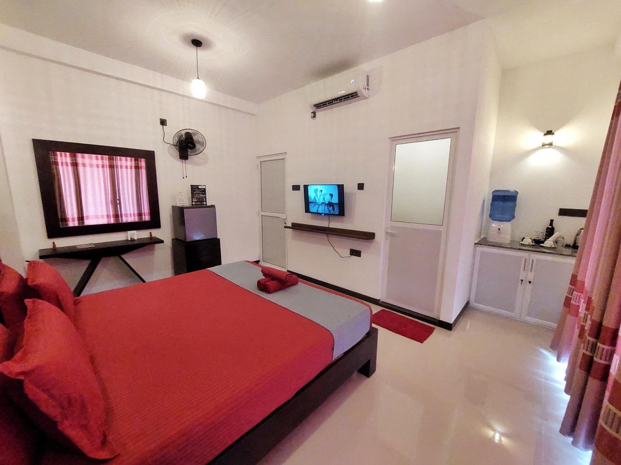 Chen Villa - Near Airport Negombo Luaran gambar